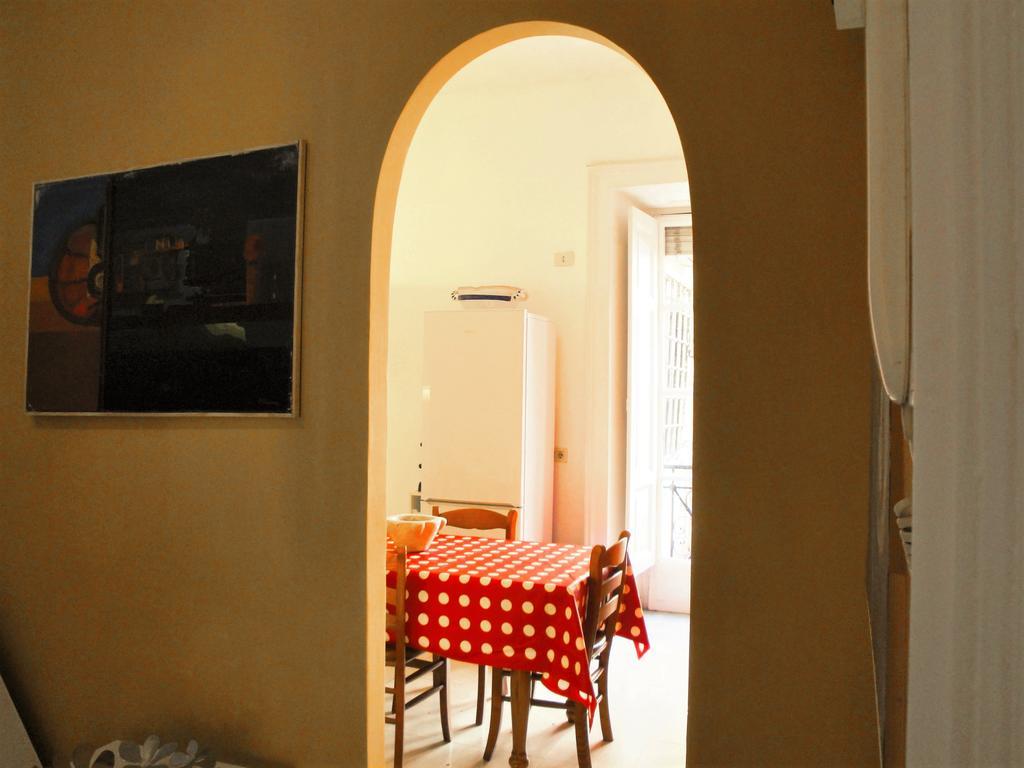 Garibaldi Holiday House ナポリ エクステリア 写真